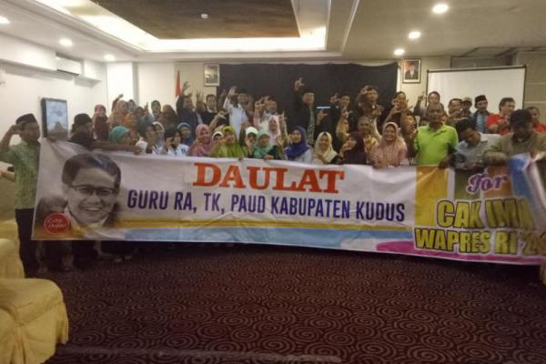 Guru TK dan Paud se-Kudus Deklarasi Dukung Cak Imin Cawapres