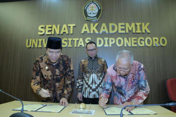 Kemnaker RI Teken Kerja Sama dengan Universitas Diponegoro Terkait Desa Migran Produktif