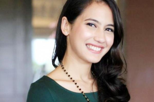 Fokus Jalani Puasa Ramadhan, Pevita Pearce Batasi Pekerjaan