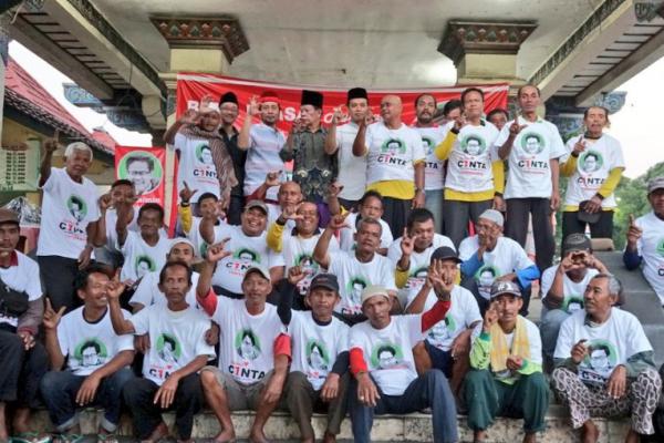 Paguyuban Abang Becak Jogja Dukung Cak Imin Cawapres