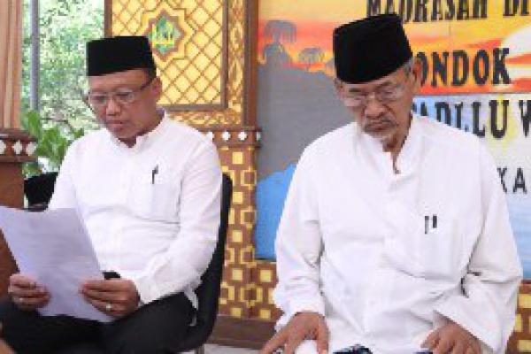 Mbah Dim: Berpolitik Harus dengan Cara yang Baik, Jangan Hoaks