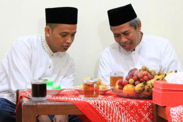 Politik Untuk Pembelajaran dan Mendidik Diri Sendiri