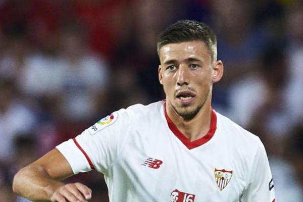 Barcelona Belum Menyerah Kejar Clement Lenglet