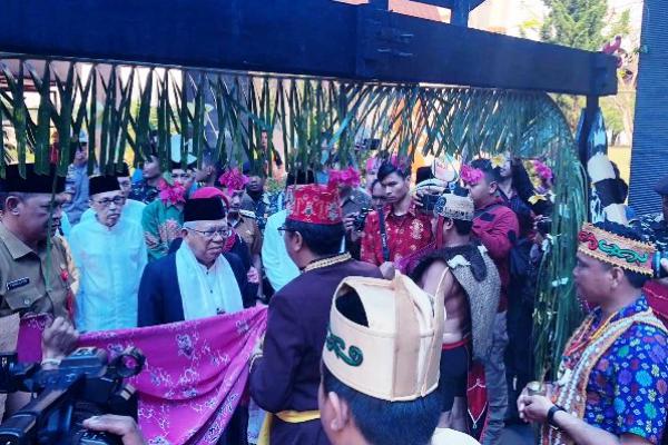 KH Ma`ruf Amin Hadiri Peringatan Hari Santri di Palangkaraya