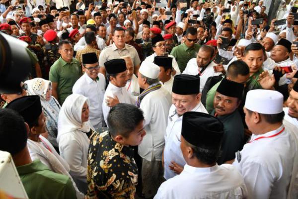 Ribuan Ulama Madura Deklarasi Dukung Jokowi-Ma’ruf Amin