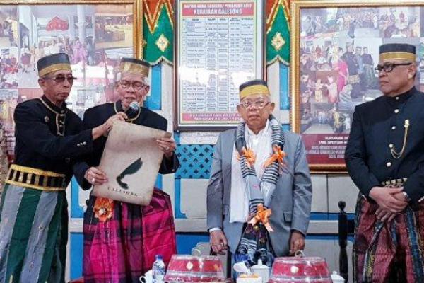 Ma`ruf Amin Dianugerahi Gelar Karaeng Manaba di Sulsel
