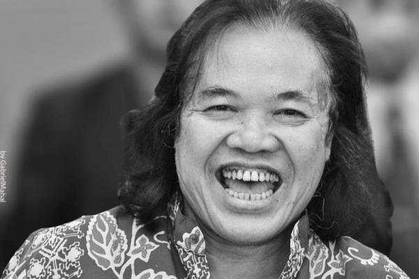 Wartawan dan Sastrawan Senior, Arswendo Atmowiloto Meninggal Dunia