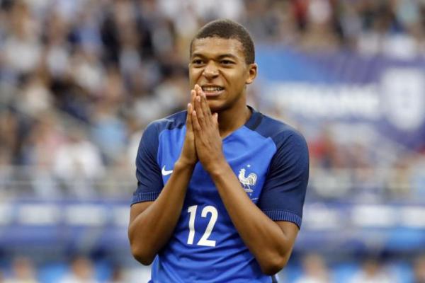 PSG Tak Ingin Lepas Kylian Mbappe ke Real Madrid