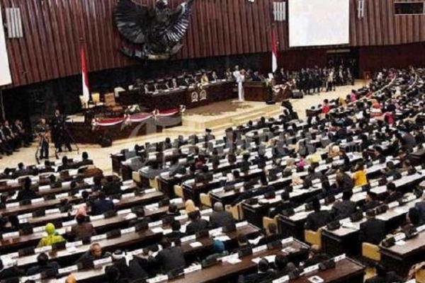 Paripurna Setujui Tiga RUU Papua Jadi Inisiatif DPR