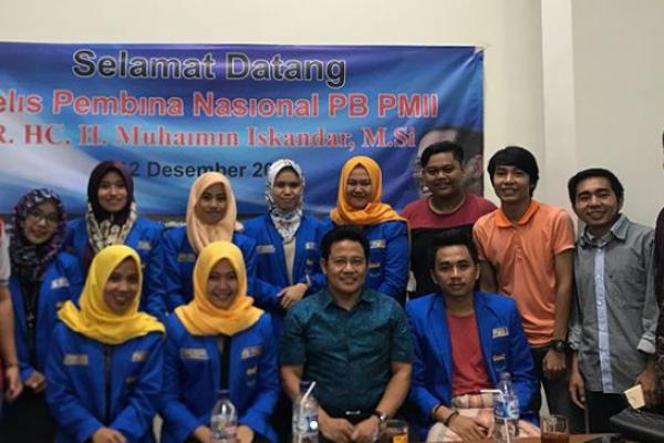 Tiba di Kantor PB PMII, Cak Imin Disambut Hangat Pengurus