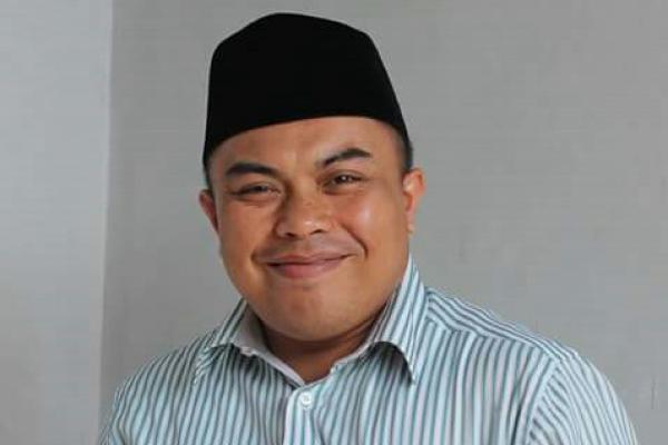 Gus Dur Jembatan Golongan Islam dan Kebangsaan