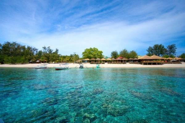 Jelang Akhir Tahun, Kawasan Wisata Gili Diserbu Wisatawan