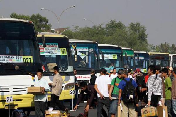 Pemerintah Minta Masyarakat Vaksin Booster Sebelum Mudik, ini Alasannya