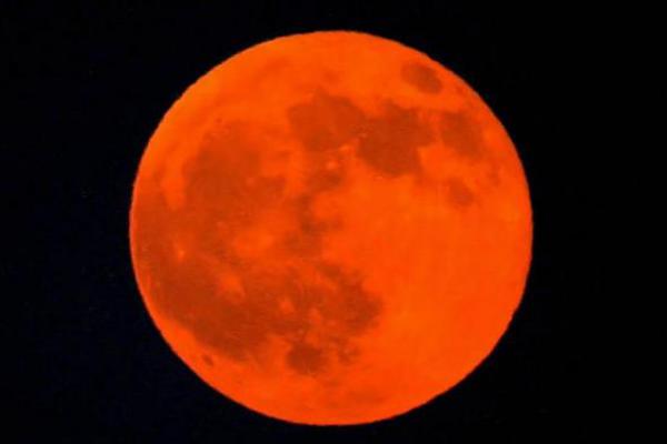Gerhana Bulan Dapat Disaksikan di 8 November Nanti
