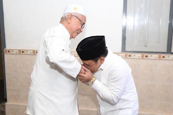 Cak Imin Instruksikan Kader PKB Koordinasi dengan Aparat Jaga Pesantren dan Ulama