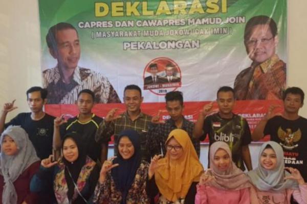 Muda-Mudi Pekalongan Deklarasi Duet Jokowi-Cak Imin