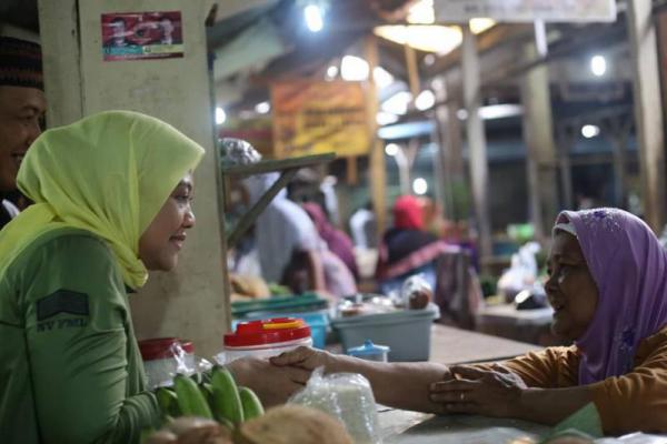 Saring Aspirasi Para Pedagang, Ida Fauziyah Blusukan ke Pasar Purworejo