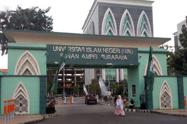 Setelah UIN Yogyakarta, UIN Surabaya juga Larang Mahasiswinya Bercadar 