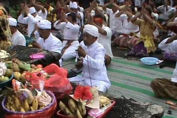 Jaga Kerukunan, Masjid di Jepara Tak Gunakan Pengeras suara Saat Nyepi