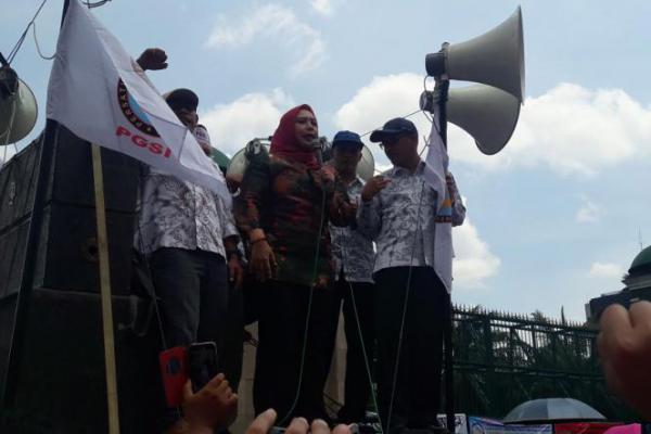 2000 Guru Demo di DPR, FPKB: Kami Siap Perjuangkan Aspirasi Mereka