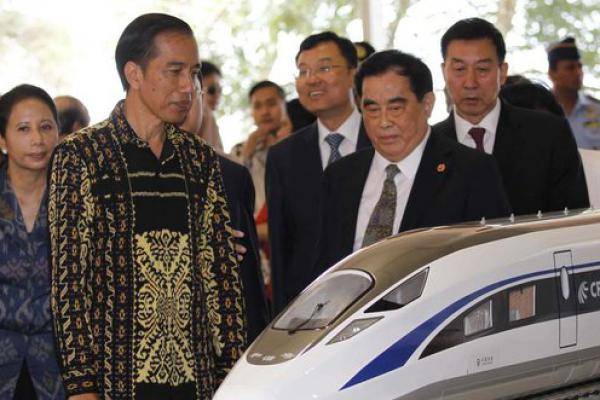 Pemerintah Pastikan Konstruksi Proyek Kereta Cepat Mulai Mei 2018