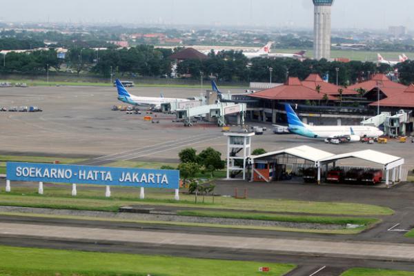 Penumpang Pesawat di Bandara Soekarno Hatta Meningkat 25 Persen