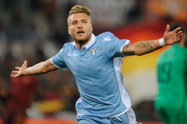 Kalahkan Ronaldo dan Messi, Ciro Immobile Sabet Sepatu Emas Eropa