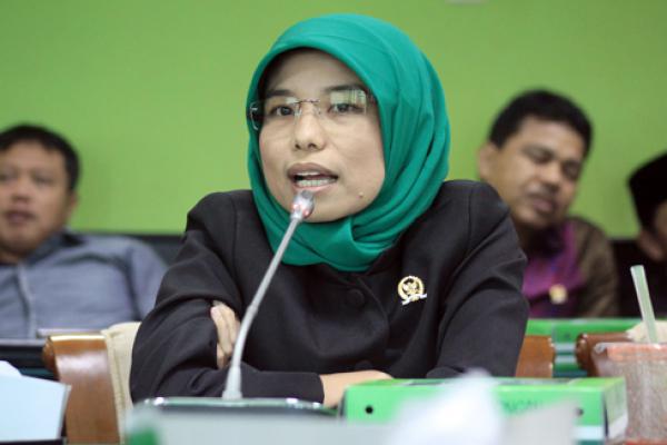 Neng Eem Minta Kemenhub Koneksikan Infrastruktur Pusat dengan Pusat Produksi Pedesaan