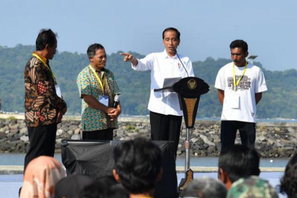 Resmikan KJA, Jokowi Harap Budidaya Ikan Meningkat