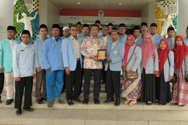 Menpora Terima Audiensi DPW BKPRMI Jawa Timur