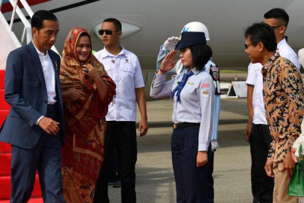 Di Padang, Jokowi Bicara Perpres TKA No 20 Tahun 2018