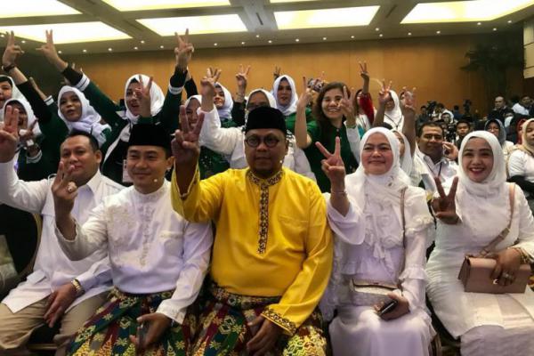 KPU Riau Gelar Debat Terakhir, Lukman Edy Tampil Rileks dan Meyakinkan