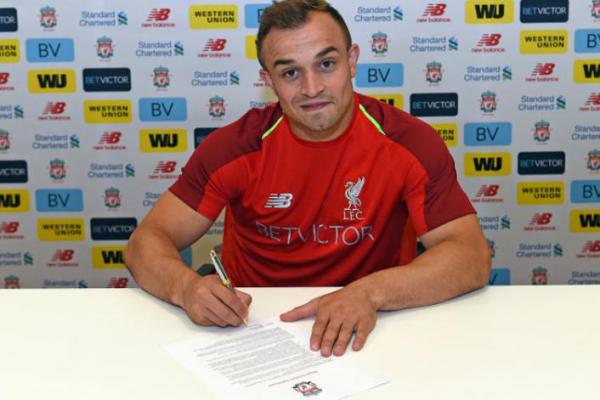 Xherdan Shaqiri Resmi Berseragam Liverpool