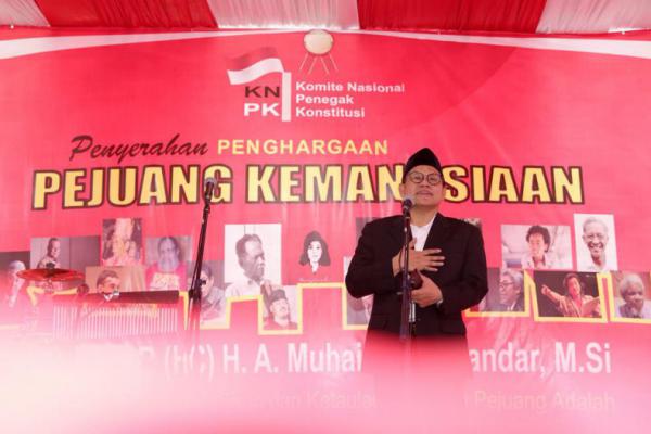 Cak Imin Kenang WS Rendra, Berdarah-Darah Bela Tempo, Editor dan Detik