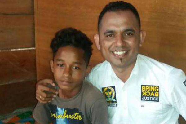 Reza Mangar, Pemanjat Bendera dari Maluku Terima Beasiswa dari Anggota FPKB