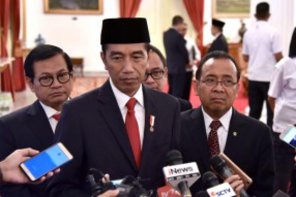 Di Hadapan Mahasiswa, Jokowi Paparkan Pembangunan Tidak Hanya di Jawa 