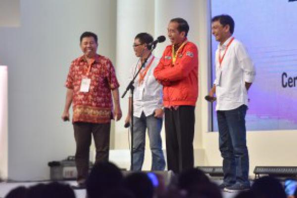 Jokowi Hadiri Reuni Akbar Alumni UGM di JCC
