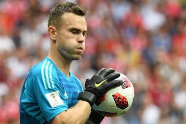 Igor Akinfeev Pensiun dari Sepak Bola Internasional