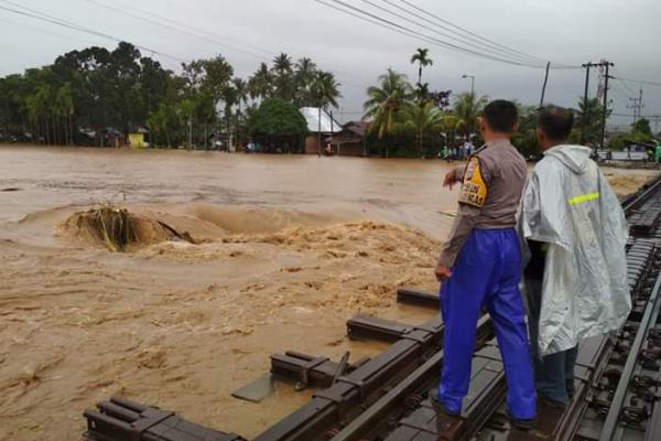 Antisipasi Banjir, PUPR Normalisasi Kali Babakan Brebes