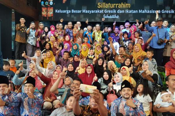 Keluarga Besar dan Ikatan Mahasiswa Gresik Jabodetabek Gelar Silaturahim