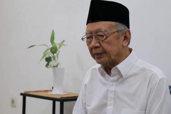 Gus Sholah Dikabarkan Kritis, Cak Imin: Semoga Segera Sehat Kembali