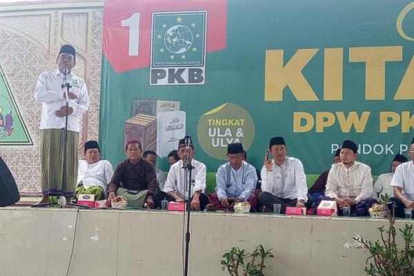 Buka MKK, Ahmad Fauzi Ajak Santri Jaga Ajaran Kiai NU