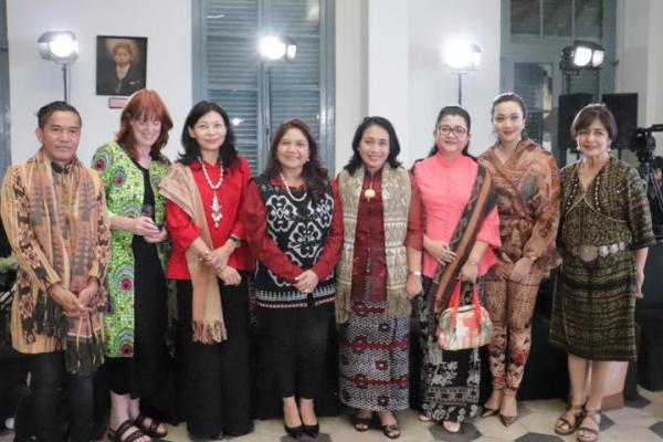 Kemendes PDTT Gelar Eco Fashion Week Indonesia