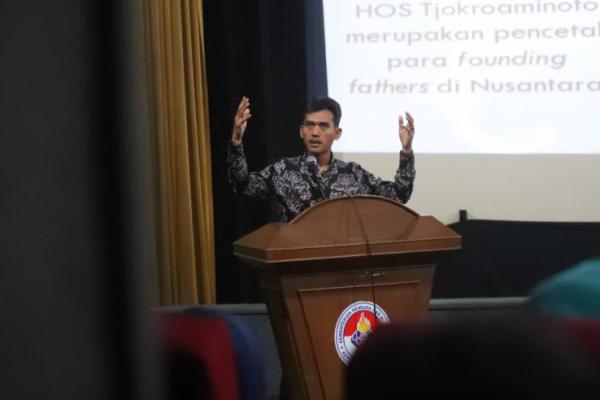 Asrorun Niam Buka Seminar Milenial Indonesia di Wisma Kemenpora