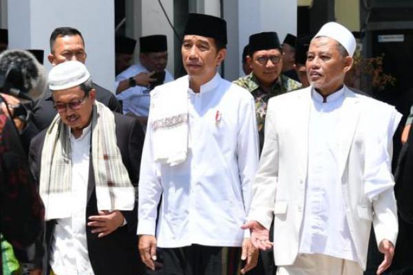 Ke Jombang, Jokowi Sapa Kiai dan Santri di 4 Pondok Pesantren