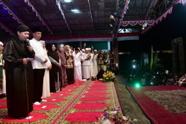 Presiden Hadiri Maulid Nabi dan Haul Syekh Abdul Qodir Jailani di Ponpes Al-Baghdadi