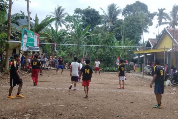 Kolaborasi Caleg PKB Sukseskan Turnamen Bola Voli di Pandeglang