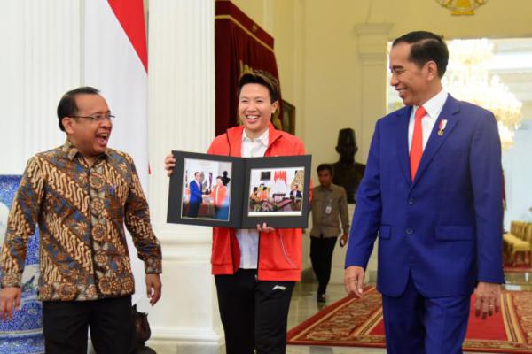 Ini Harapan Jokowi dan Menpora pada Liliyana Natsir