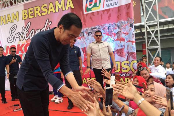 Hingga Malam Ini, Suara Jokowi-Ma`ruf Amin Terus Ungguli Prabowo-Sandi