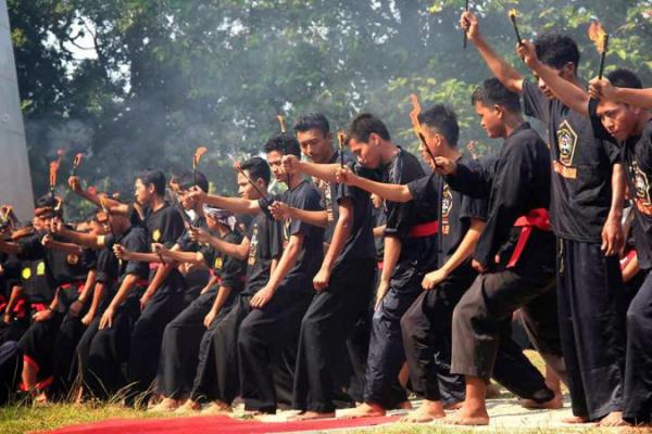 Kesenian Debus, Rosyadi MN: Media Menyebaran Agama Islam di Banten